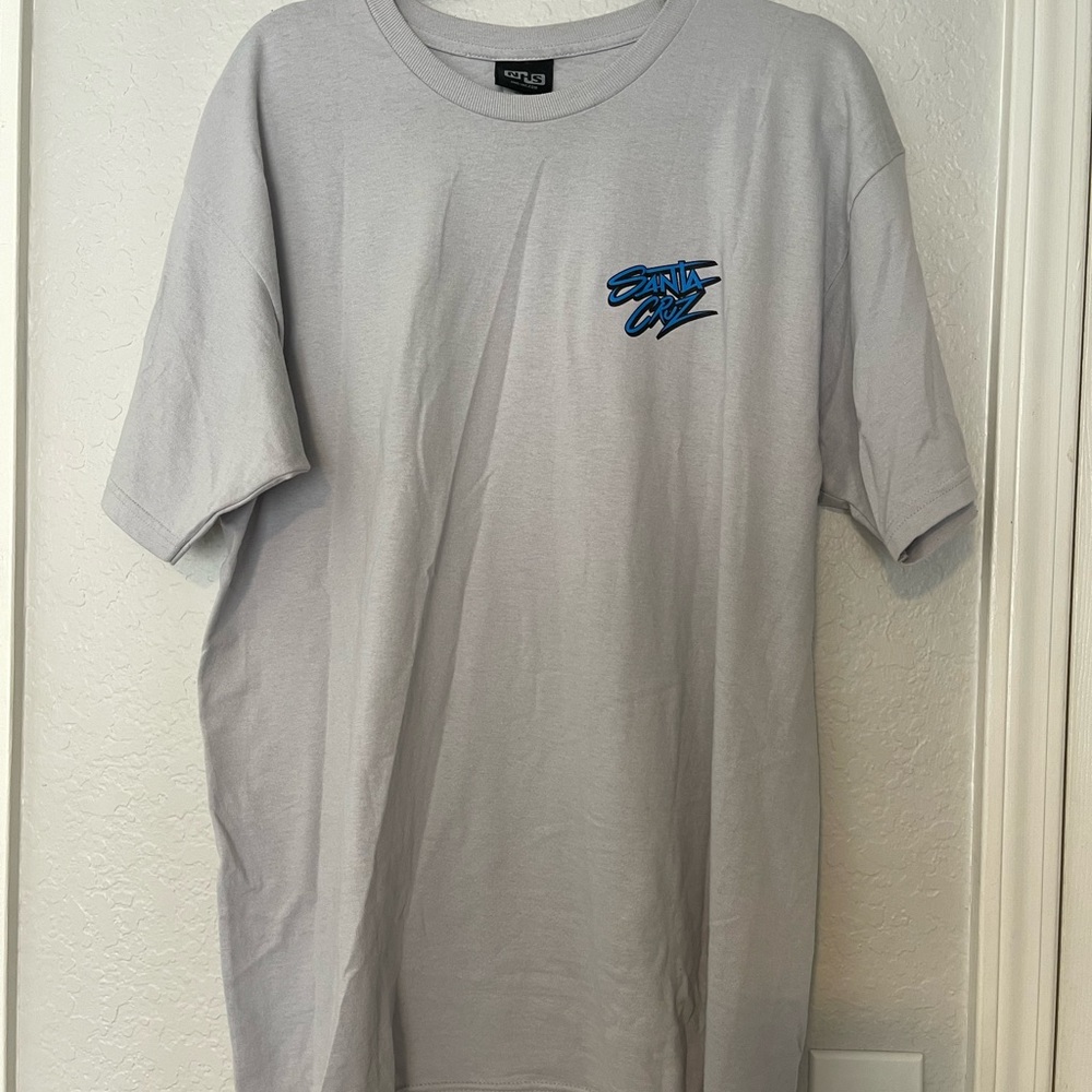 Men Santa Cruz shirt